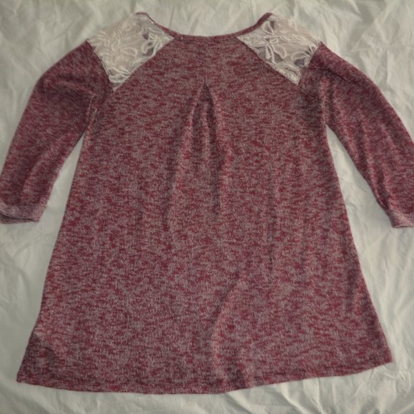 3/4 Sleeve Maternity Sweater - Picture 2 of 2